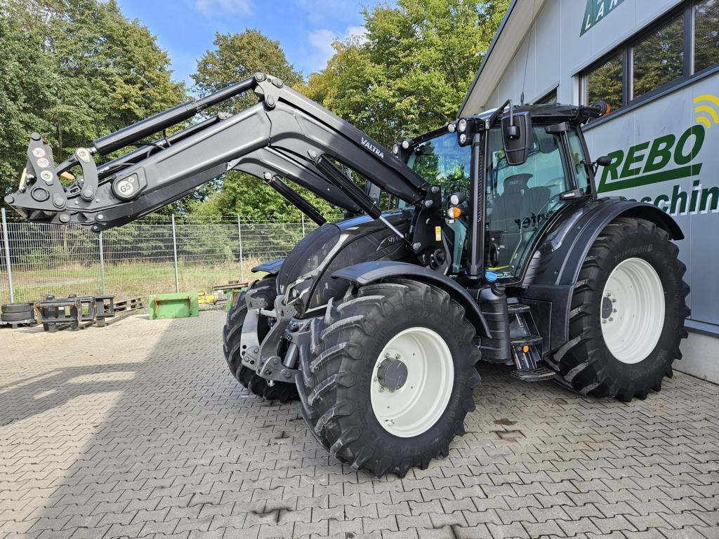 Valtra N 175 ACTIVE - Farm tractor: picture 1 Valtra N 175 ACTIVE - Farm tractor: picture 1