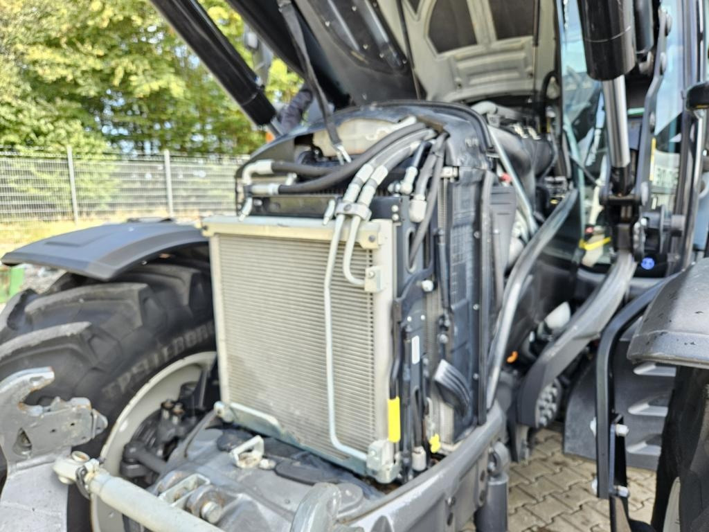 Valtra N 175 ACTIVE - Farm tractor: picture 3 Valtra N 175 ACTIVE - Farm tractor: picture 3