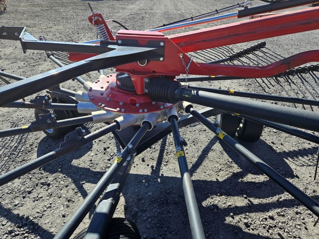 Vicon Andex 1505 - Tedder/ Rake: picture 3 Vicon Andex 1505 - Tedder/ Rake: picture 3