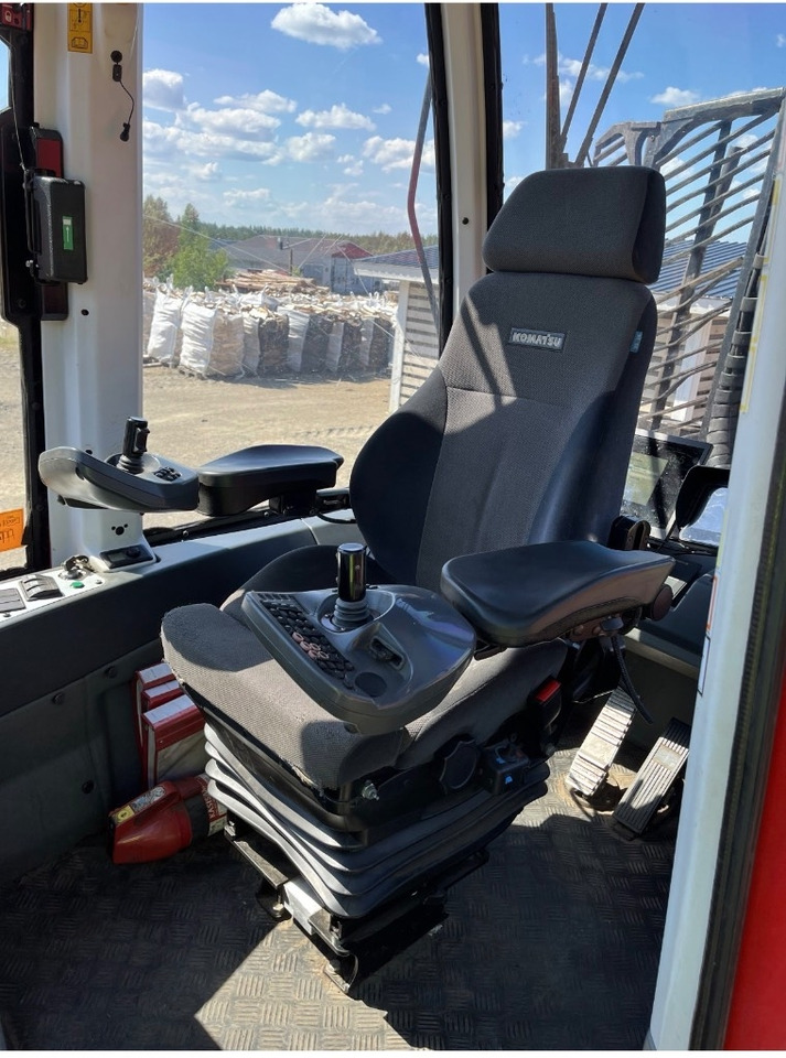 Komatsu 845 - Forwarder: picture 3 Komatsu 845 - Forwarder: picture 3