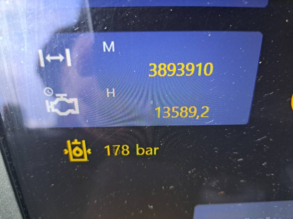 Komatsu 901xc - Forestry harvester: picture 2 Komatsu 901xc - Forestry harvester: picture 2