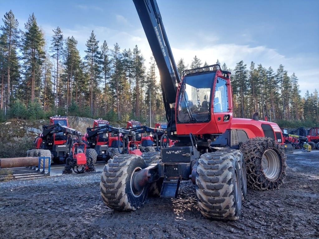 Komatsu 911 - Forestry harvester: picture 1 Komatsu 911 - Forestry harvester: picture 1