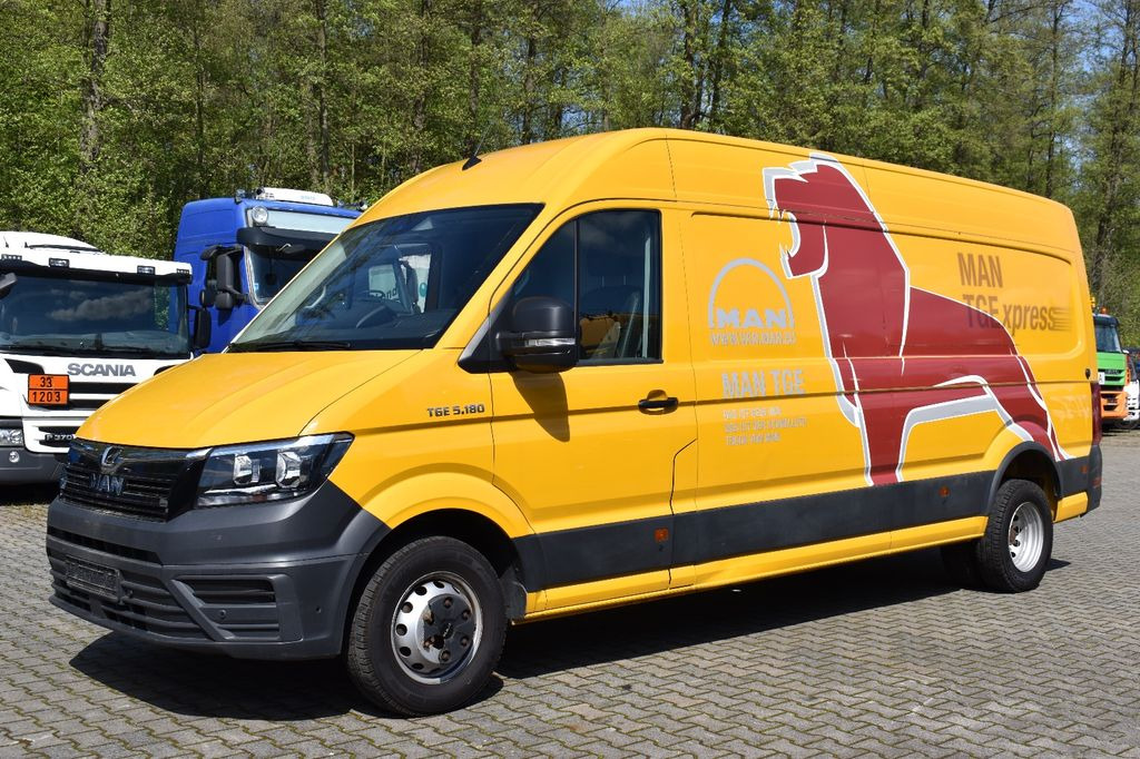Minibus, Passenger van MAN TGE 5.180/MAXI/LIONS-Edition,3,5t,Leder,AHK,E6: picture 1