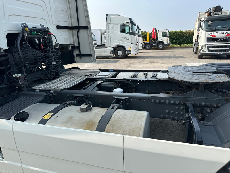 Volvo FH - Tractor unit: picture 5 Volvo FH - Tractor unit: picture 5