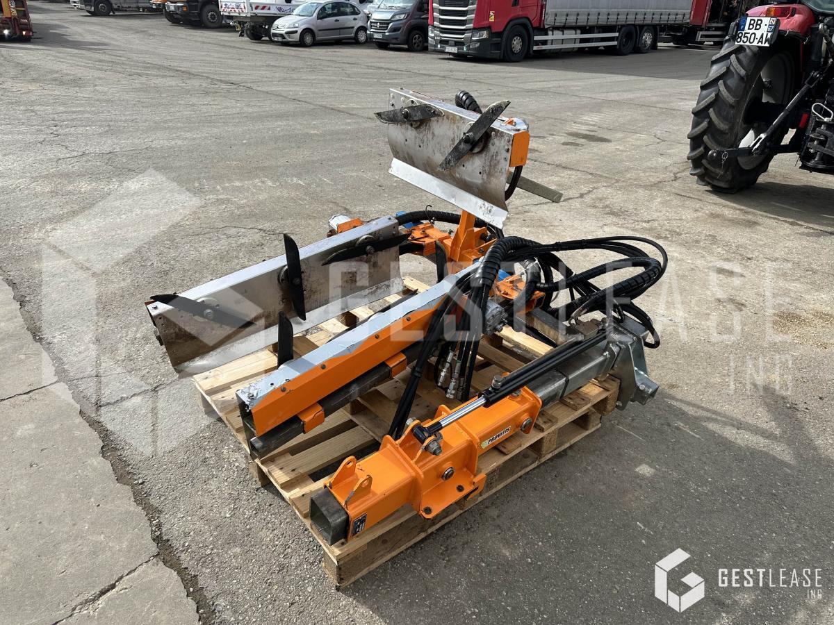 PROVITIS ROGNEUSE - Attachment for Grape harvesting machine: picture 3 PROVITIS ROGNEUSE - Attachment for Grape harvesting machine: picture 3