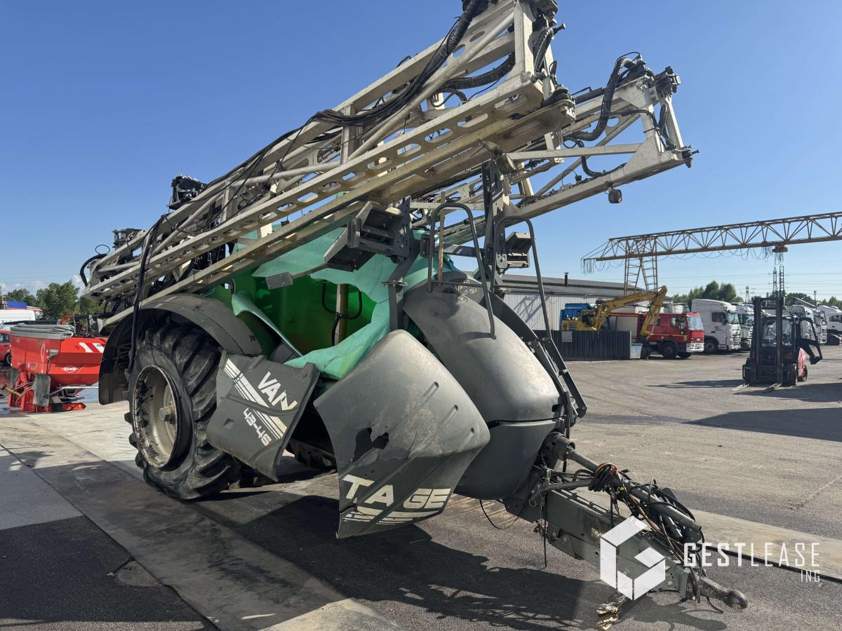 Berthoud VANTAGE 43-46 - Trailed sprayer: picture 4 Berthoud VANTAGE 43-46 - Trailed sprayer: picture 4