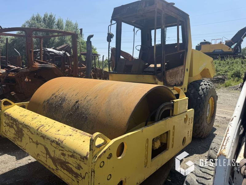 Bomag BW213 D-3 - Compactor: picture 2 Bomag BW213 D-3 - Compactor: picture 2