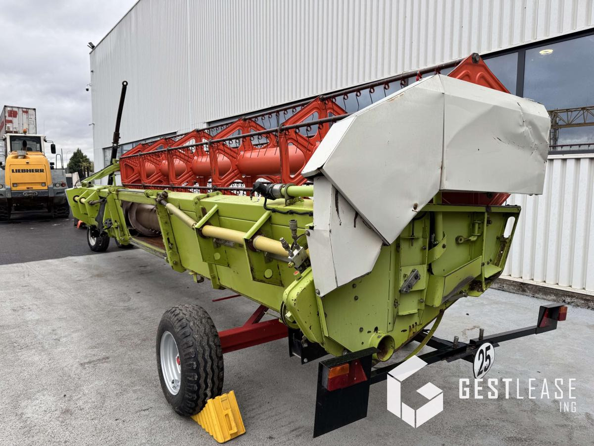 Claas C750 AUTO CONTOUR - Grain header: picture 2 Claas C750 AUTO CONTOUR - Grain header: picture 2