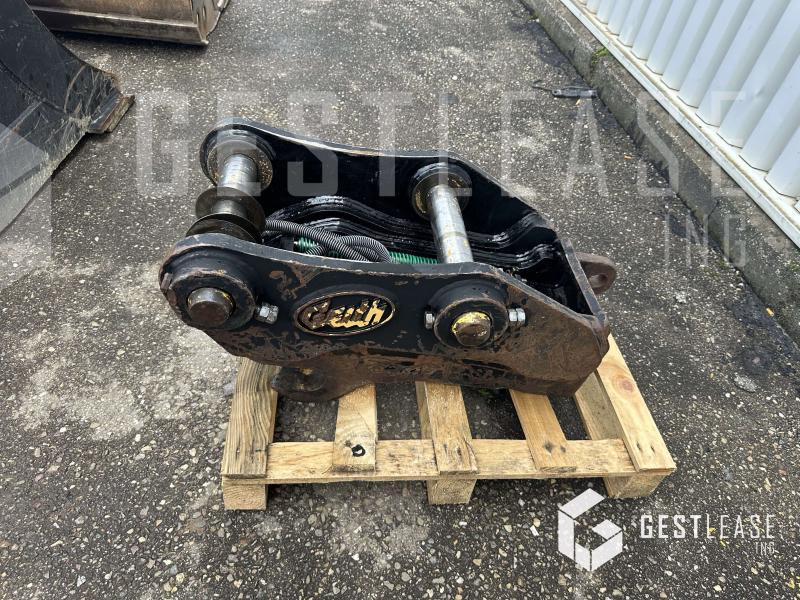 GEITH COUPLEUR - Quick coupler for Construction machinery: picture 1 GEITH COUPLEUR - Quick coupler for Construction machinery: picture 1