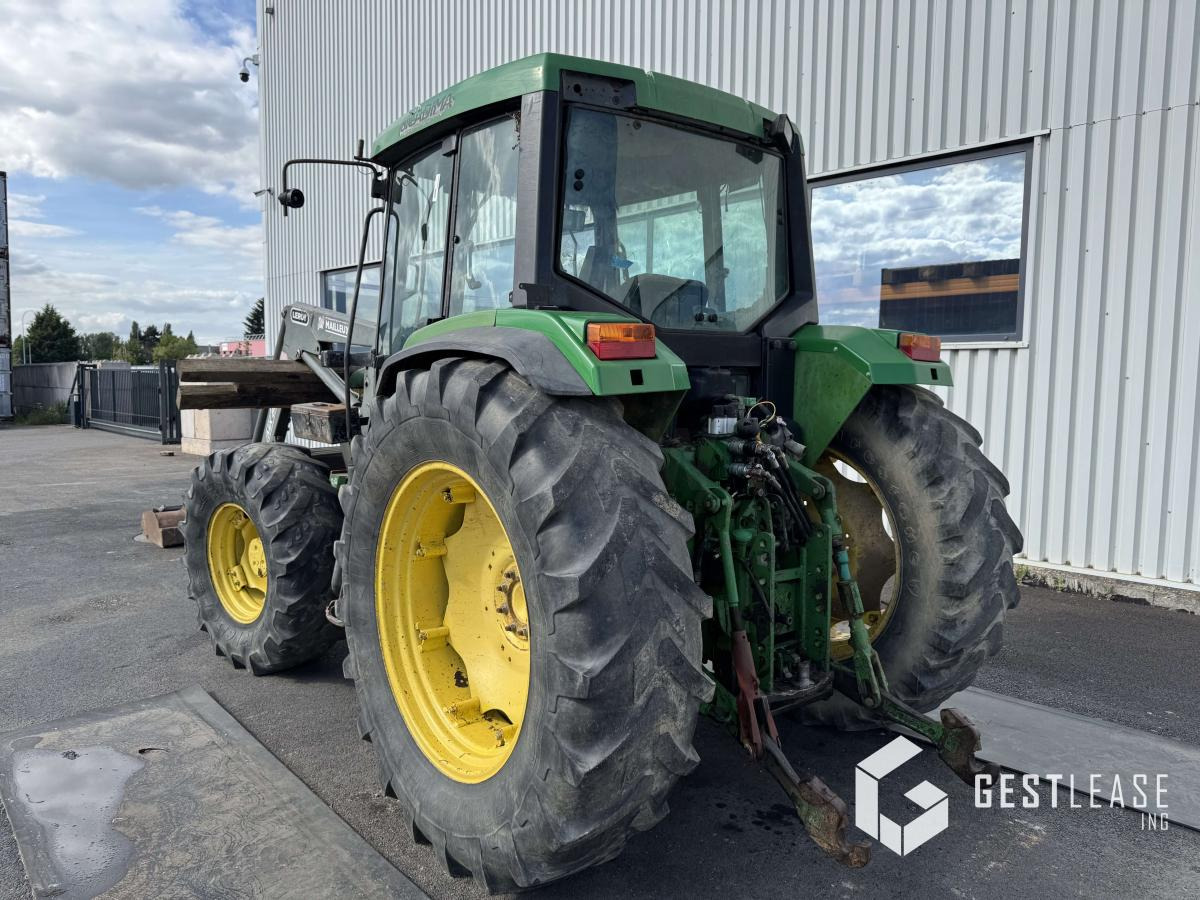John Deere 6400 4RM - Farm tractor: picture 2 John Deere 6400 4RM - Farm tractor: picture 2