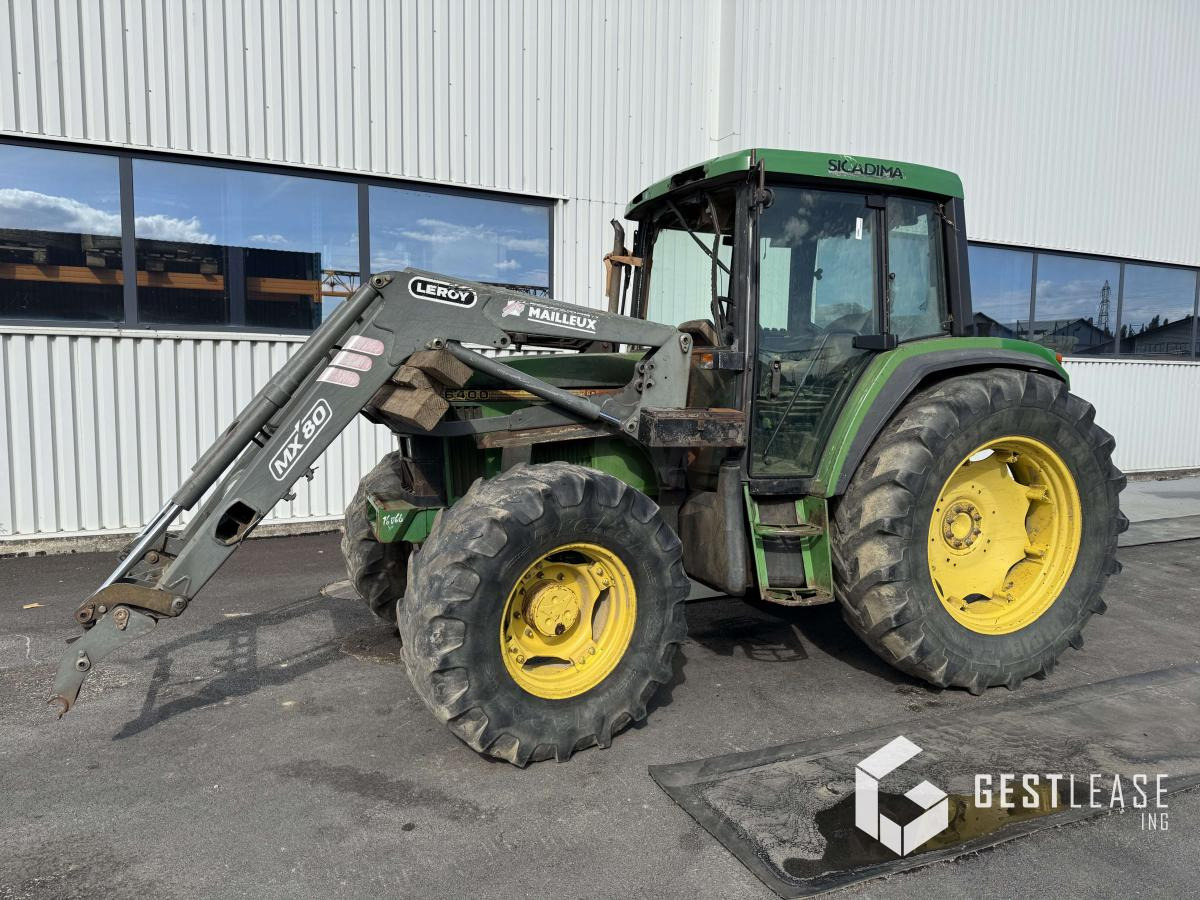 John Deere 6400 4RM - Farm tractor: picture 1 John Deere 6400 4RM - Farm tractor: picture 1