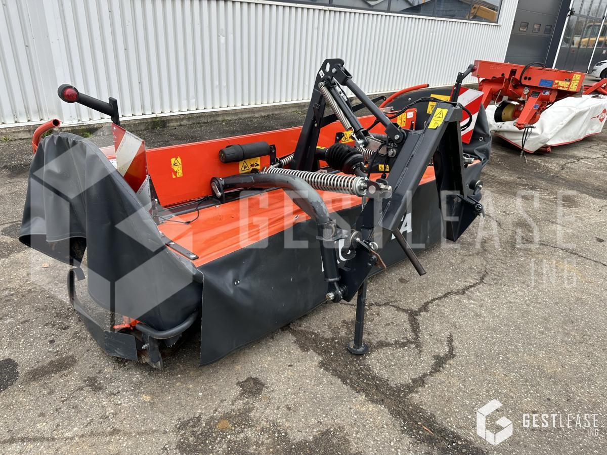 KUBOTA DM4032 - Mower: picture 2 KUBOTA DM4032 - Mower: picture 2