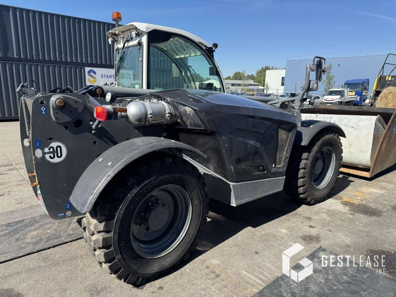 LIEBHERR T33.10 - Reach truck: picture 3 LIEBHERR T33.10 - Reach truck: picture 3