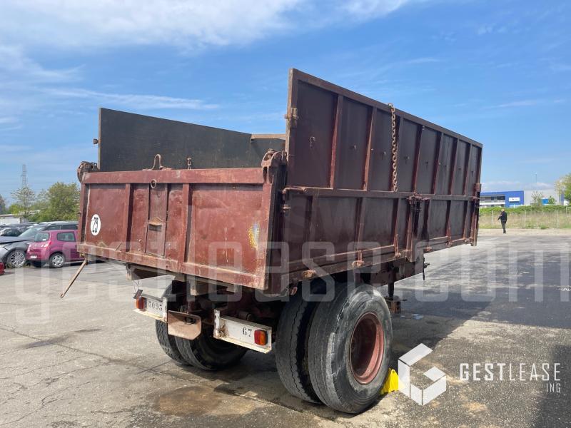 MARREL SCHNEIDER - Farm trailer: picture 3 MARREL SCHNEIDER - Farm trailer: picture 3