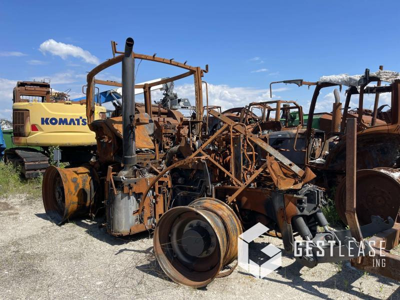 Massey Ferguson MF8S - Farm tractor: picture 3 Massey Ferguson MF8S - Farm tractor: picture 3