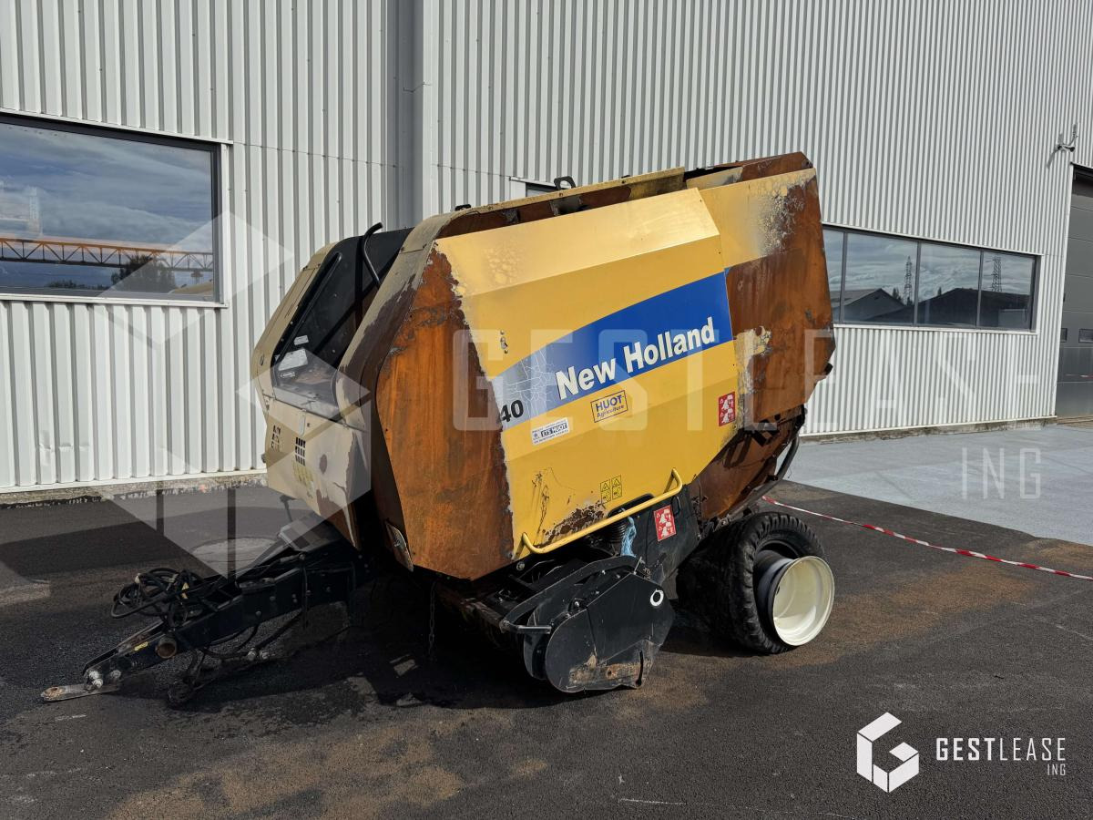 New Holland BR740 - Round baler: picture 1 New Holland BR740 - Round baler: picture 1