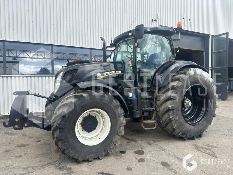 New Holland T7.235 - Farm tractor: picture 1 New Holland T7.235 - Farm tractor: picture 1