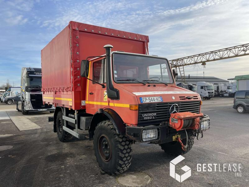 Unimog U1550 L - Curtainsider truck: picture 4 Unimog U1550 L - Curtainsider truck: picture 4