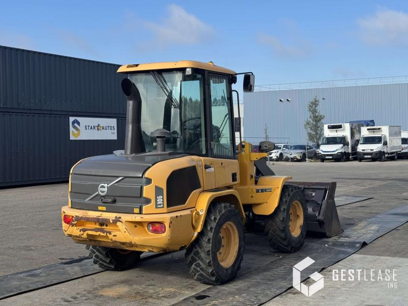 Volvo L30G - Wheel loader: picture 3 Volvo L30G - Wheel loader: picture 3