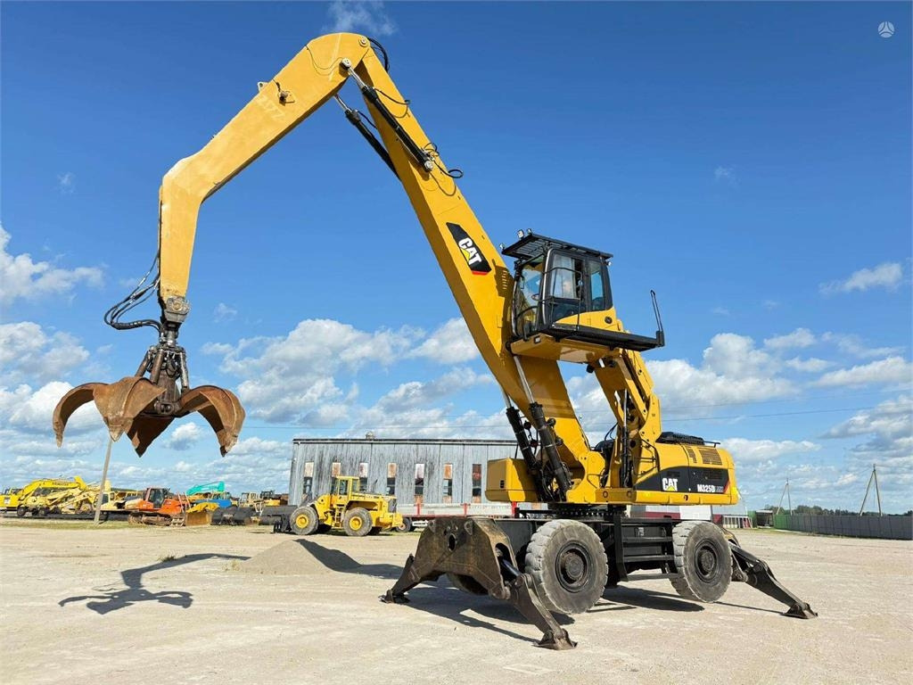 CAT M 325 DLMH - Wheel excavator: picture 1 CAT M 325 DLMH - Wheel excavator: picture 1