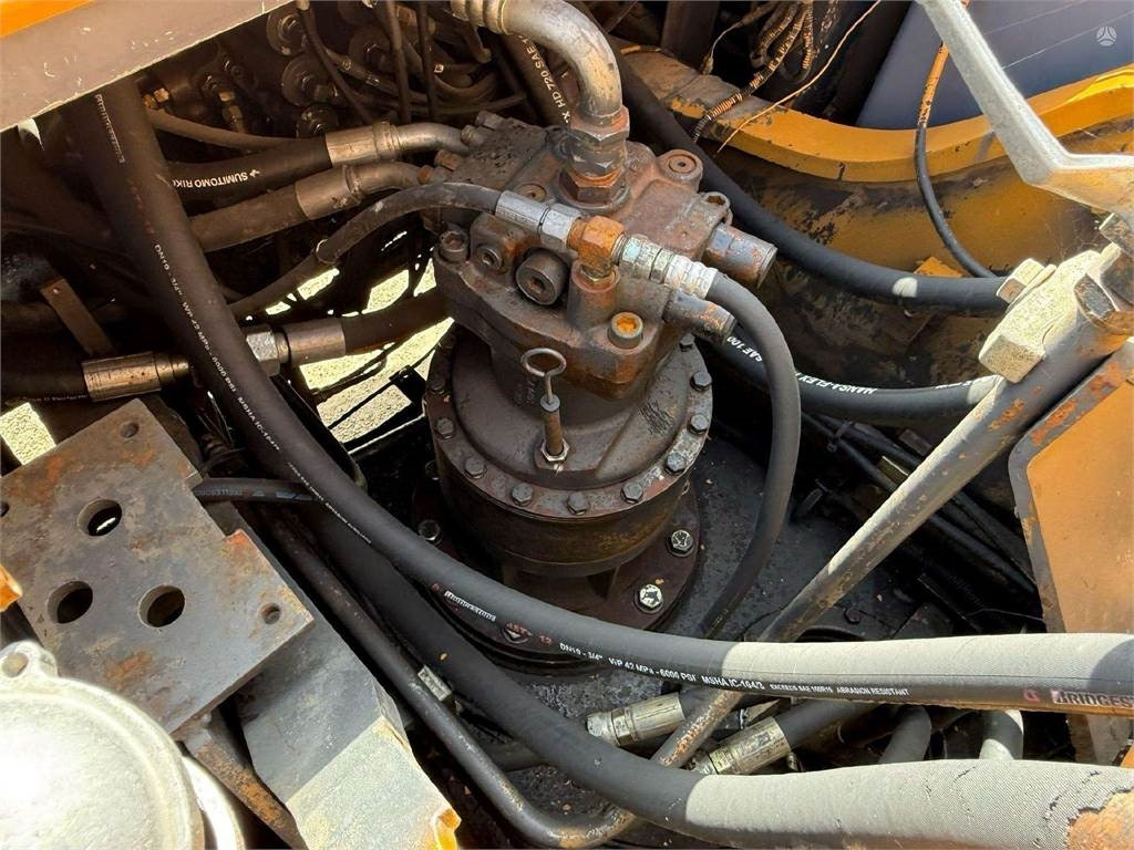 Crawler excavator Case Cx 210, ISUZU MANUAL PUMP: picture 12