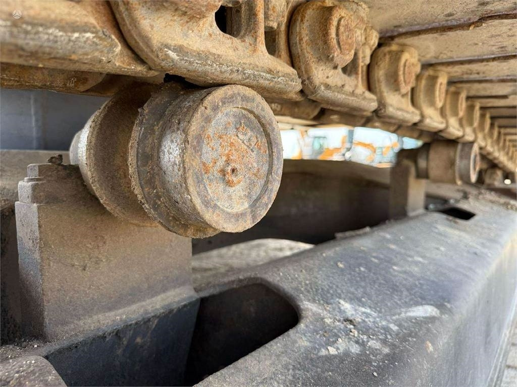 Crawler excavator Case Cx 210, ISUZU MANUAL PUMP: picture 16