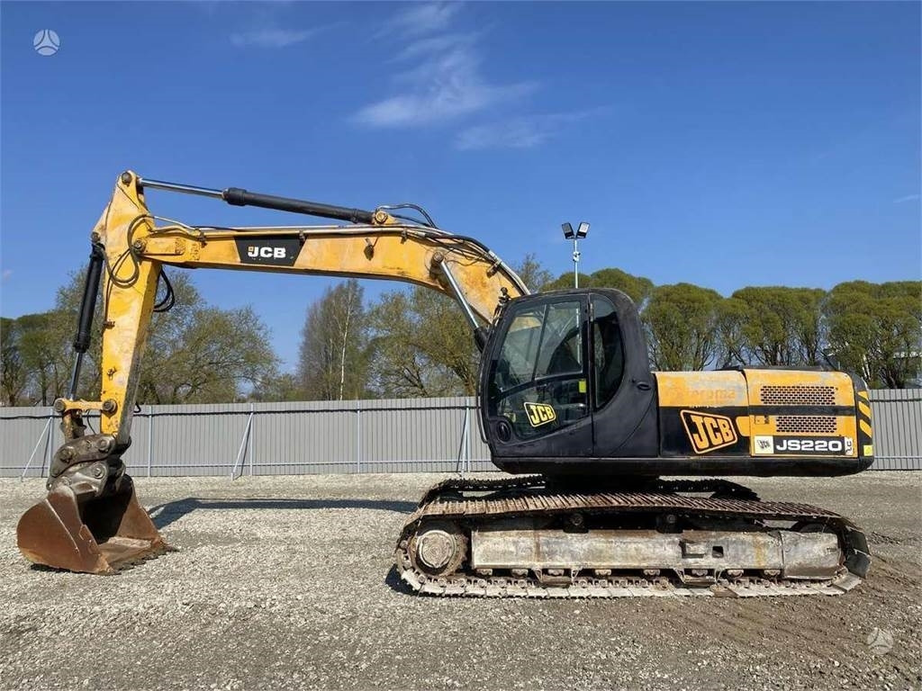 JCB JS 220 LC - Crawler excavator: picture 1 JCB JS 220 LC - Crawler excavator: picture 1