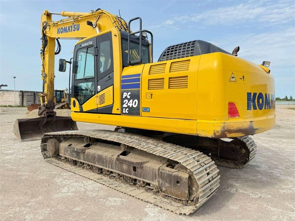 Komatsu PC 240 LC-10 - Crawler excavator: picture 2 Komatsu PC 240 LC-10 - Crawler excavator: picture 2