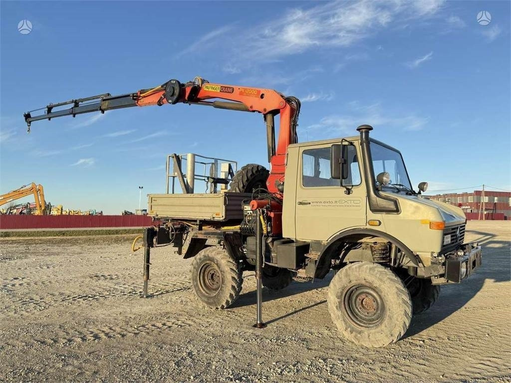 Mercedes-Benz Unimog Palfinger PK 12000 18 m 6.8 t Radio - Tipper: picture 3 Mercedes-Benz Unimog Palfinger PK 12000 18 m 6.8 t Radio - Tipper: picture 3