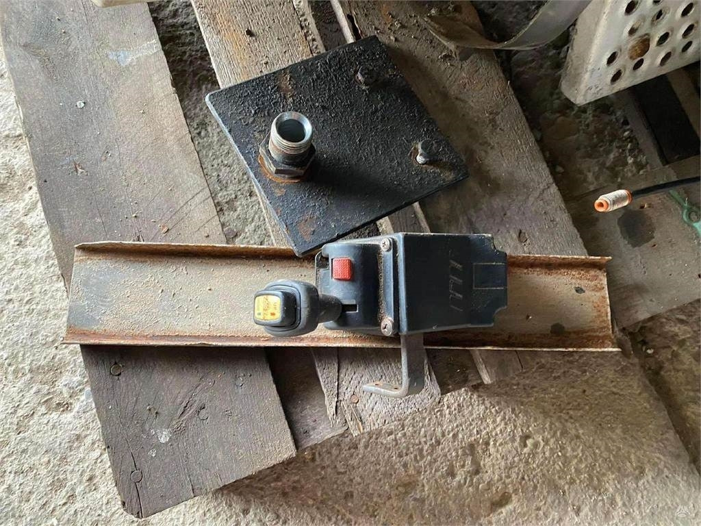 Scania R HIDRAULIKOS KOMPLEKTAS mecha - Cab chassis truck: picture 5 Scania R HIDRAULIKOS KOMPLEKTAS mecha - Cab chassis truck: picture 5