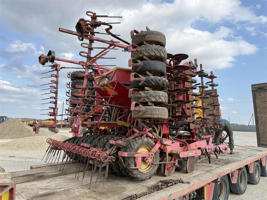 Vaderstad Rapid 600 F - Seed drill: picture 4 Vaderstad Rapid 600 F - Seed drill: picture 4