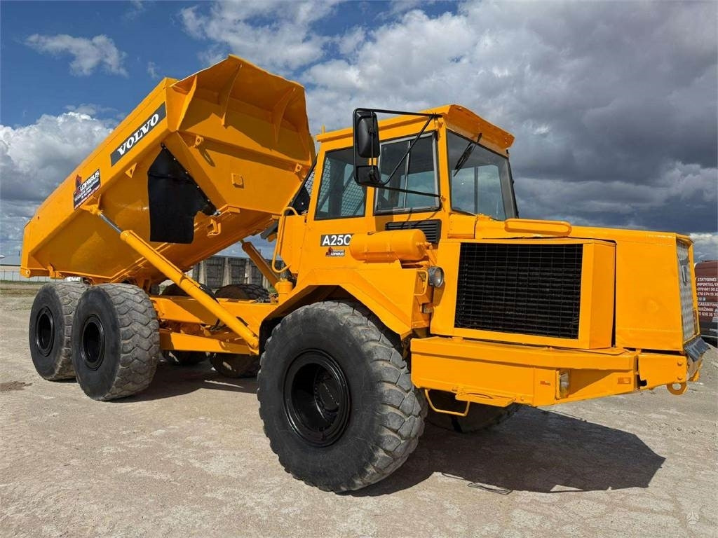 Volvo A25C - Articulated dumper: picture 1 Volvo A25C - Articulated dumper: picture 1