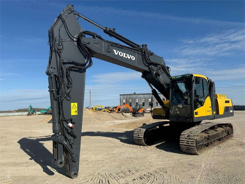 Volvo EC 300 DNL Cabin Lift - Crawler excavator: picture 4 Volvo EC 300 DNL Cabin Lift - Crawler excavator: picture 4