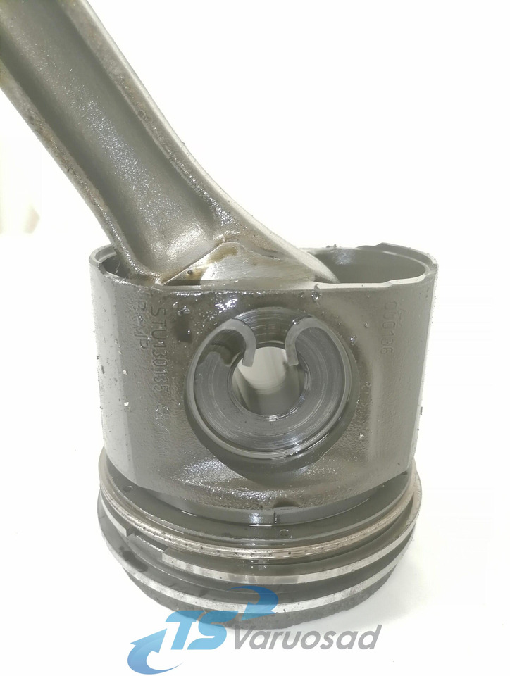 DAF Connecting rod + piston 1747552 - Piston/ Ring/ Bushing for Truck: picture 2 DAF Connecting rod + piston 1747552 - Piston/ Ring/ Bushing for Truck: picture 2