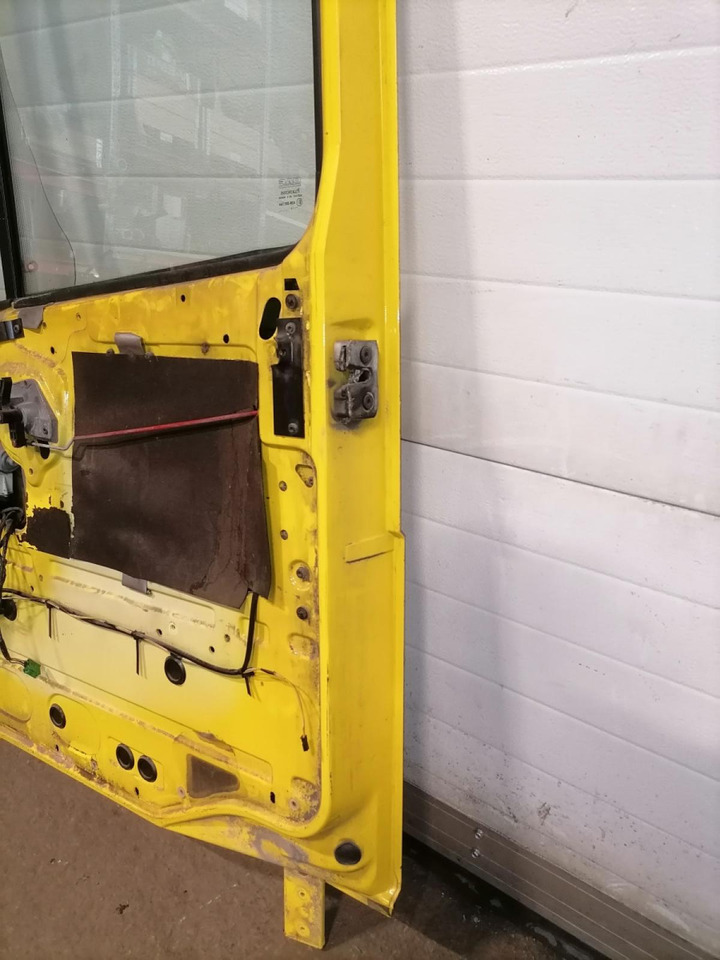 DAF Door 1676219 - Door and parts for Truck: picture 3 DAF Door 1676219 - Door and parts for Truck: picture 3