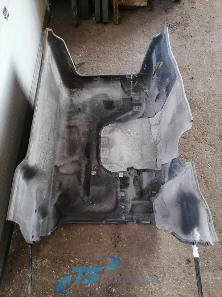 DAF Noise reduction mat under the cab 1683832 - Universal part for Truck: picture 4 DAF Noise reduction mat under the cab 1683832 - Universal part for Truck: picture 4