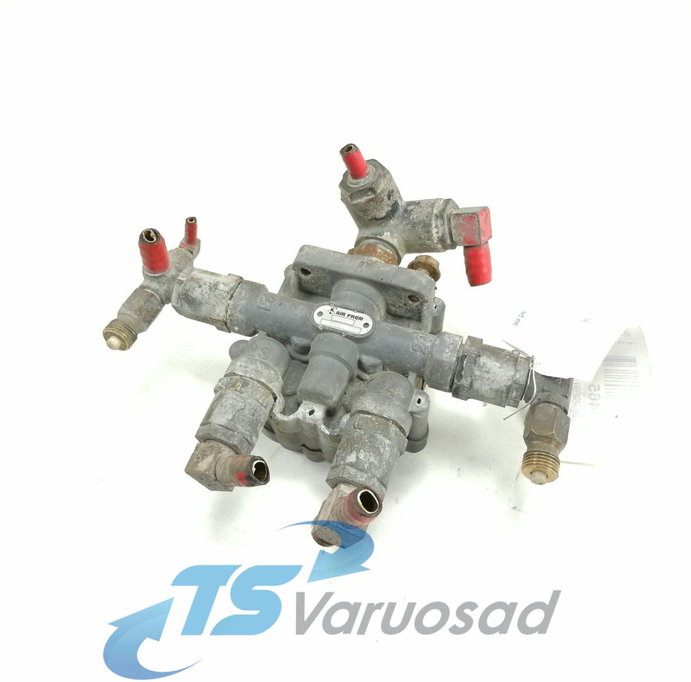 MAN Air pressure control valve 81521516095 - Brake valve for Truck: picture 1 MAN Air pressure control valve 81521516095 - Brake valve for Truck: picture 1