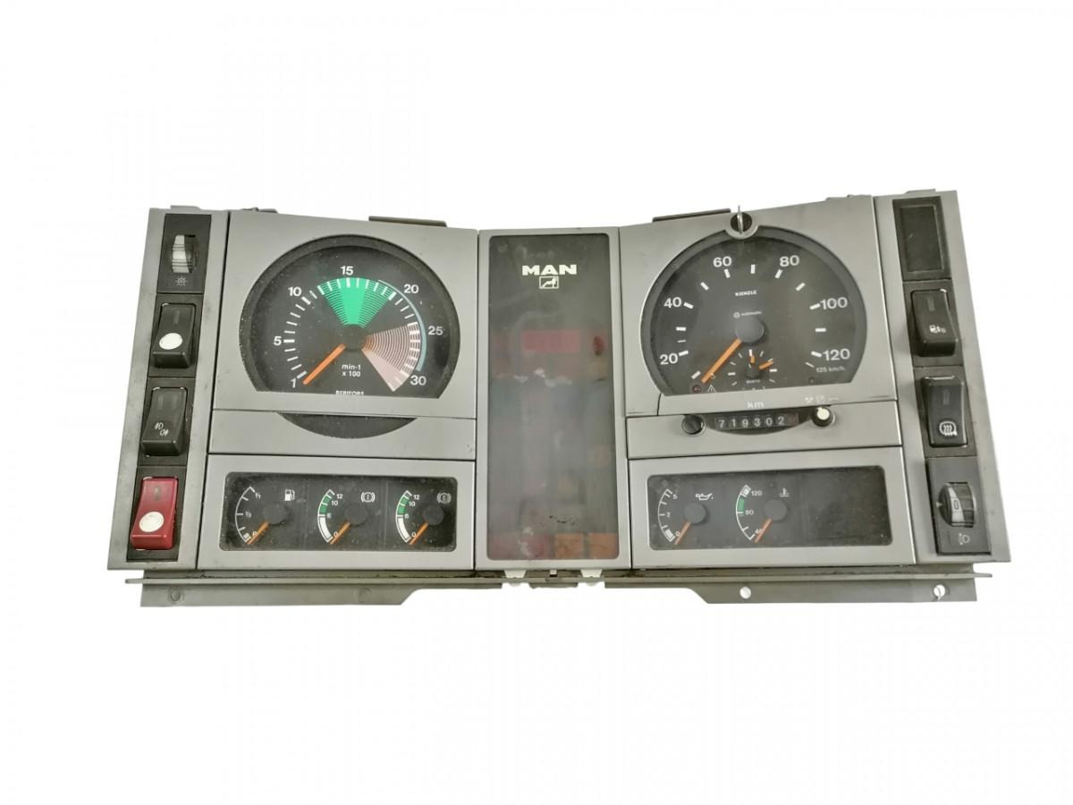 MAN Dashboard 81272026080 - Dashboard for Truck: picture 1 MAN Dashboard 81272026080 - Dashboard for Truck: picture 1