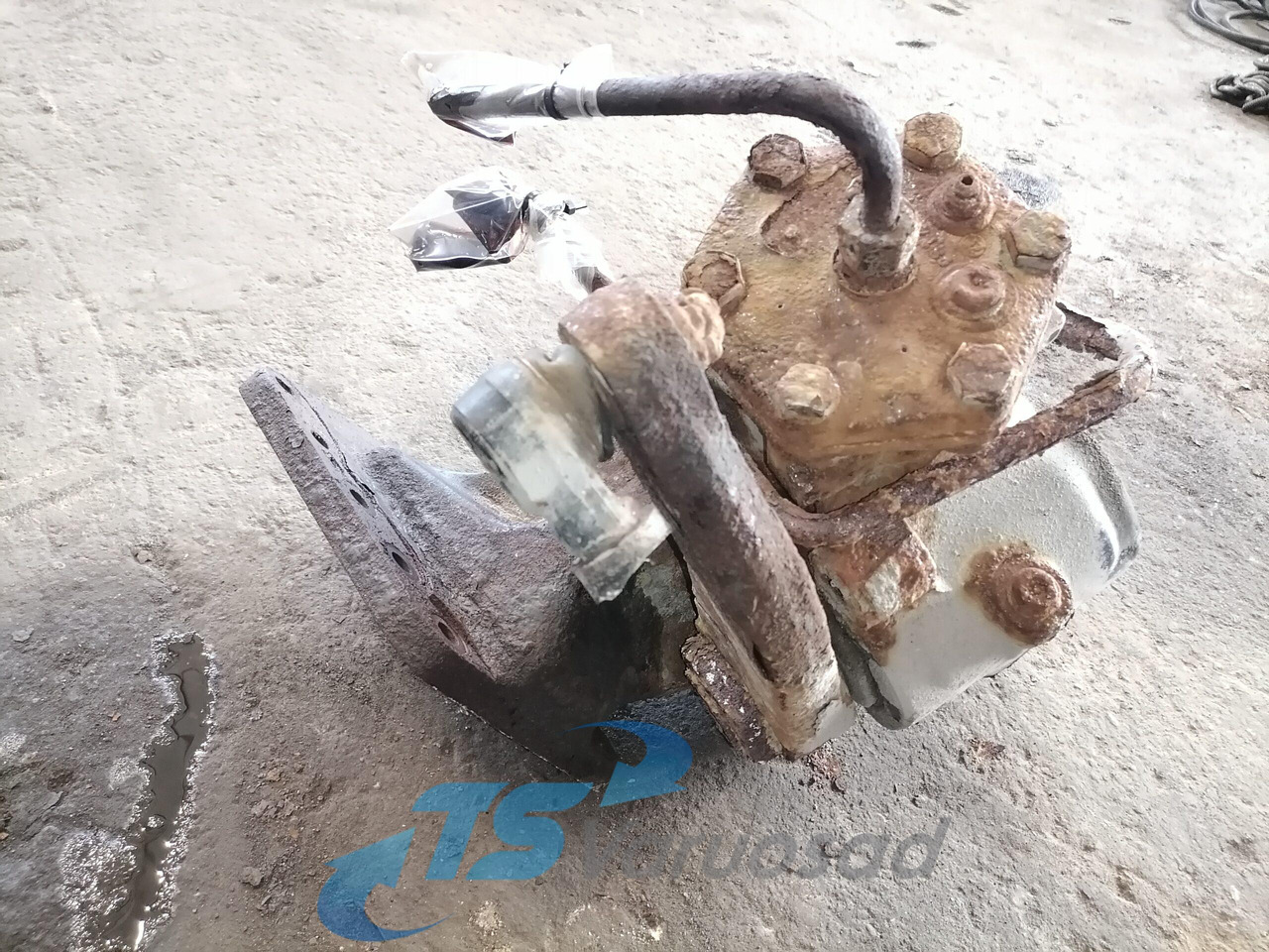 MAN Steering box 81462006305 - Steering gear for Truck: picture 5 MAN Steering box 81462006305 - Steering gear for Truck: picture 5