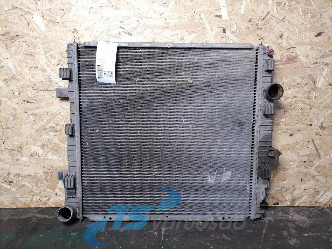 MB Cooling radiator A9705000403 - Radiator for Truck: picture 1 MB Cooling radiator A9705000403 - Radiator for Truck: picture 1