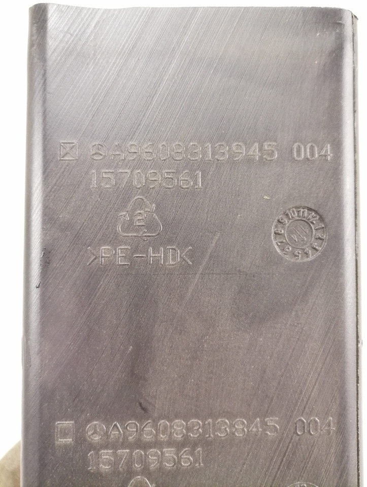 Mercedes-Benz Salongi õhutoru A9608313945 - Heating/ Ventilation for Truck: picture 2 Mercedes-Benz Salongi õhutoru A9608313945 - Heating/ Ventilation for Truck: picture 2