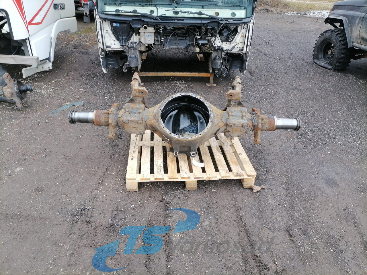 Mercedes-Benz Veosilla tala A9483504030 - Axle and parts for Truck: picture 3 Mercedes-Benz Veosilla tala A9483504030 - Axle and parts for Truck: picture 3