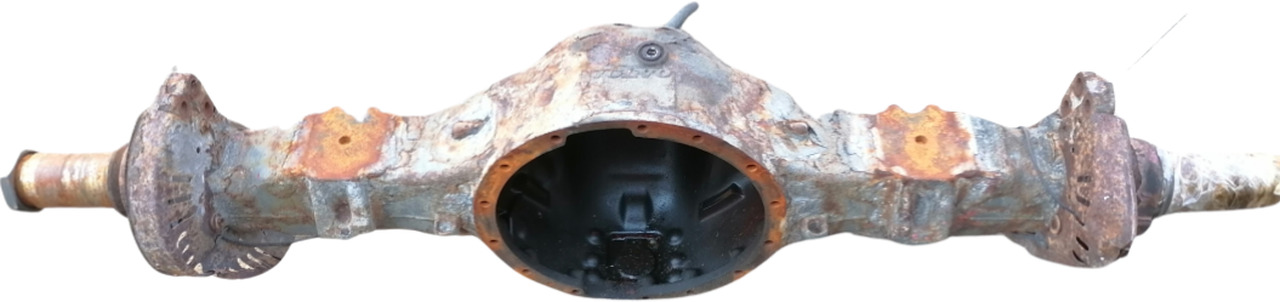 Rear axel housing 1048418 - Axle and parts for Truck: picture 1 Rear axel housing 1048418 - Axle and parts for Truck: picture 1