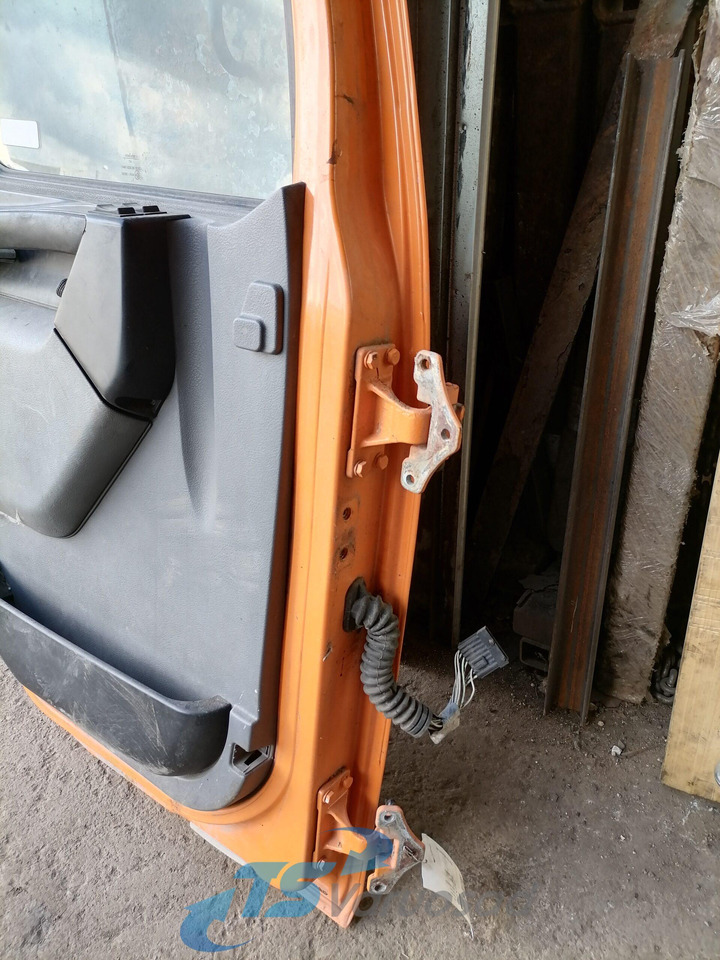 Renault Uks, vasak 5600464823 - Door and parts for Truck: picture 2 Renault Uks, vasak 5600464823 - Door and parts for Truck: picture 2