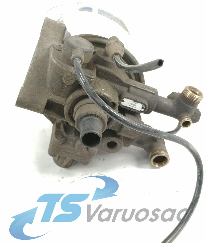 Scania Air dryer 1441751 - Brake valve for Truck: picture 2 Scania Air dryer 1441751 - Brake valve for Truck: picture 2