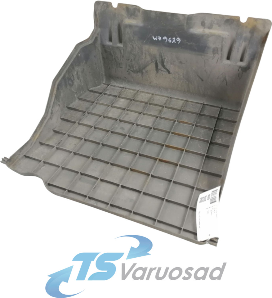 Scania Battery cover 1362693 - Battery for Truck: picture 1 Scania Battery cover 1362693 - Battery for Truck: picture 1