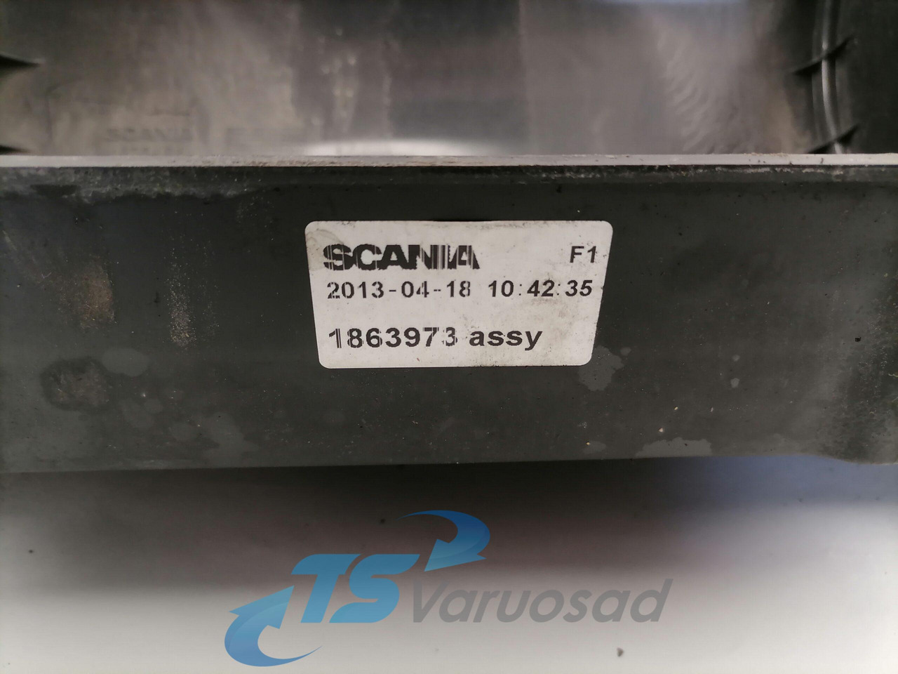 Scania Blower cover 1863973 - Universal part for Truck: picture 2 Scania Blower cover 1863973 - Universal part for Truck: picture 2