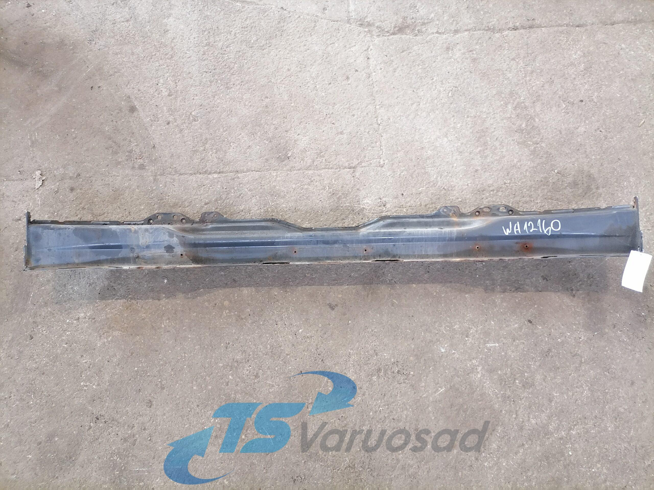Scania Bumper 1787347 - Bumper for Truck: picture 2 Scania Bumper 1787347 - Bumper for Truck: picture 2