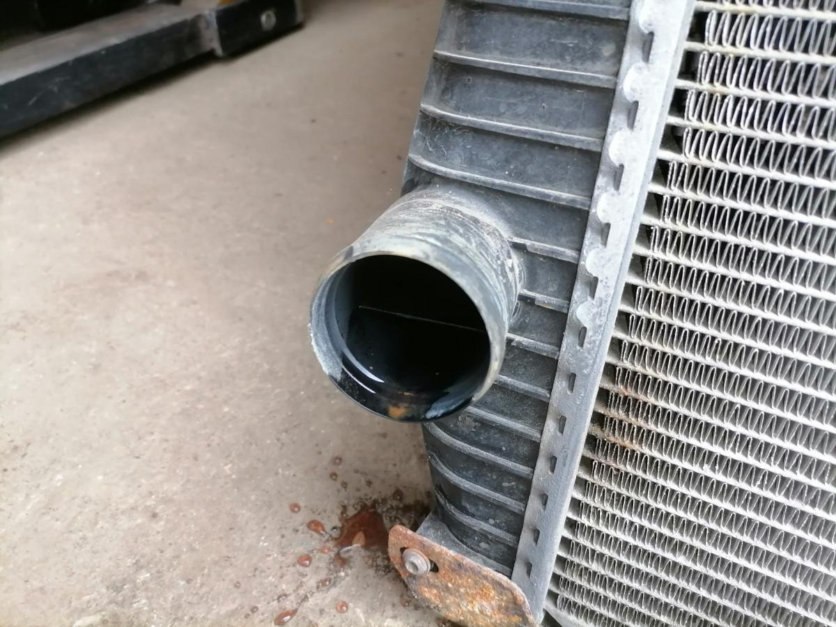 Scania Cooling radiator 1781365 - Radiator for Truck: picture 4 Scania Cooling radiator 1781365 - Radiator for Truck: picture 4