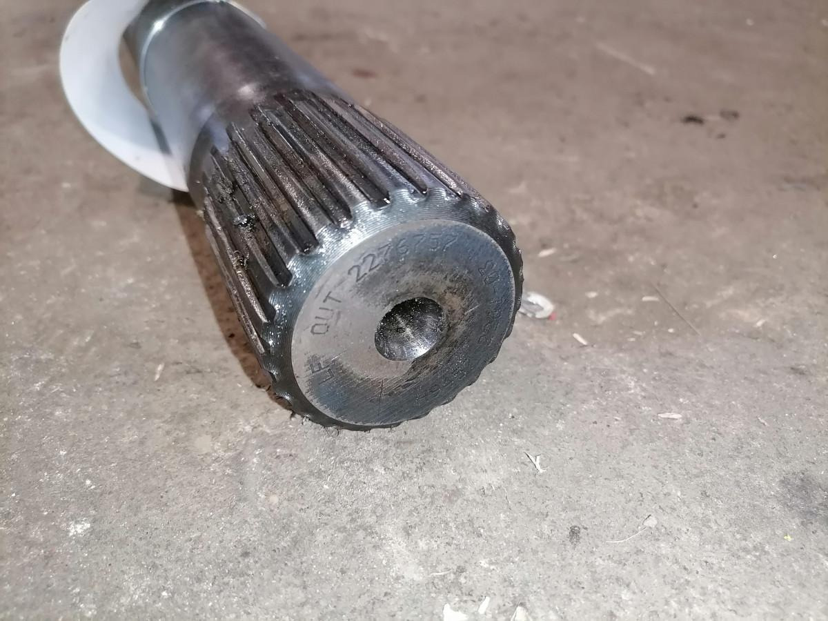 Scania Drive shaft 2276757 - Drive shaft for Truck: picture 4 Scania Drive shaft 2276757 - Drive shaft for Truck: picture 4